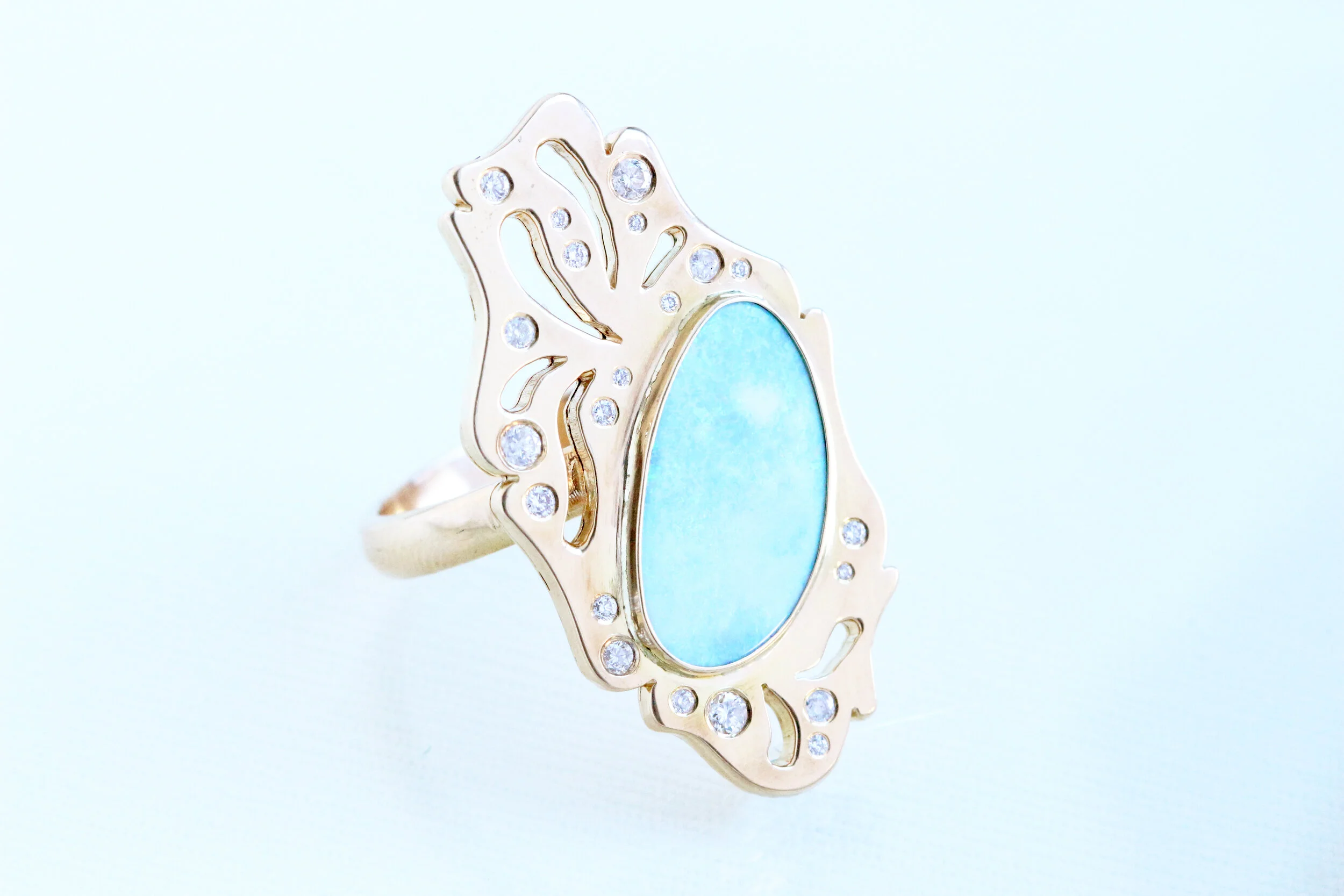 Masymetric - Vesta Oval Ring - White.JPG