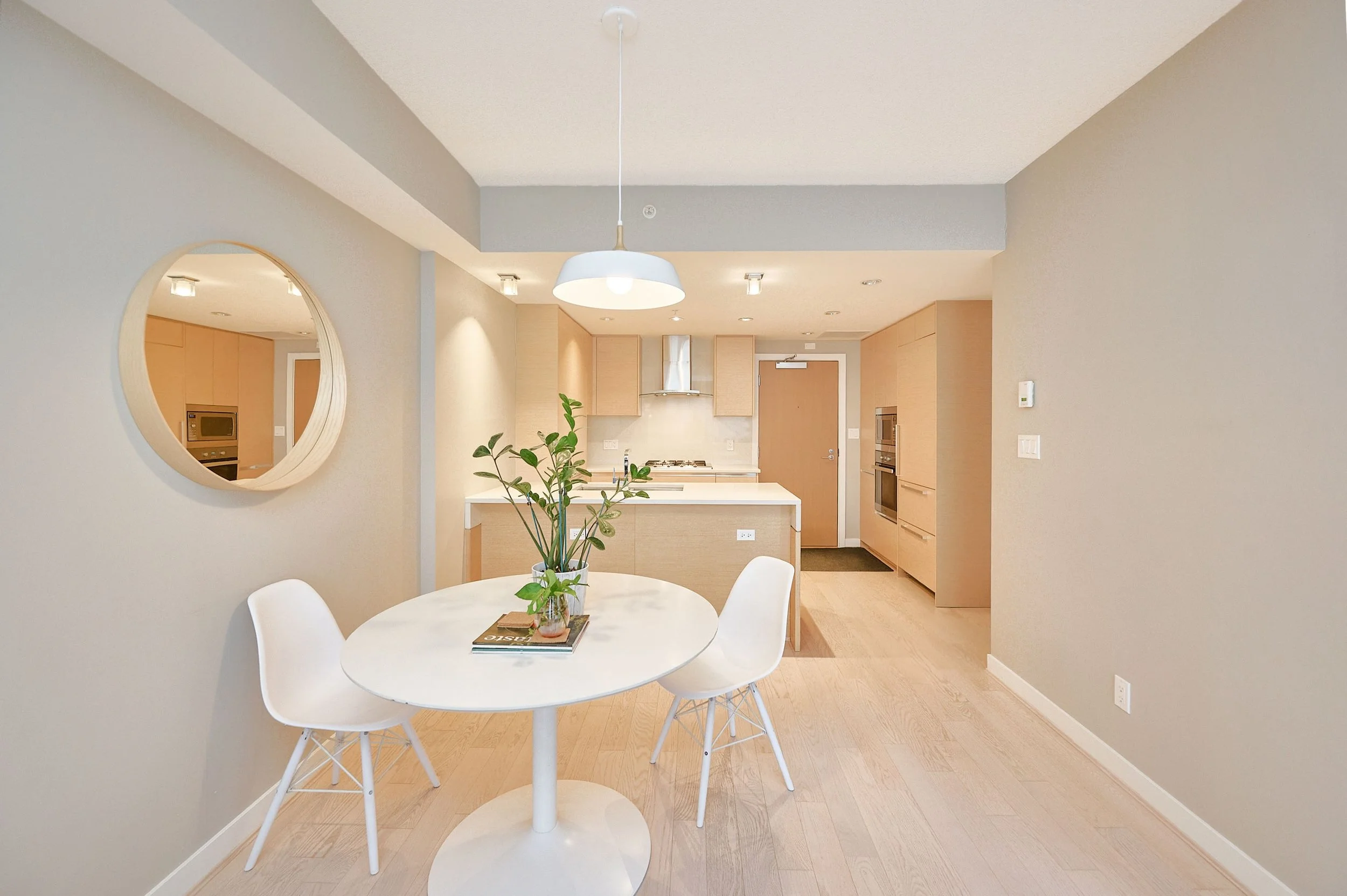 209 508 W 29 Av Vancouver 08 h.jpg