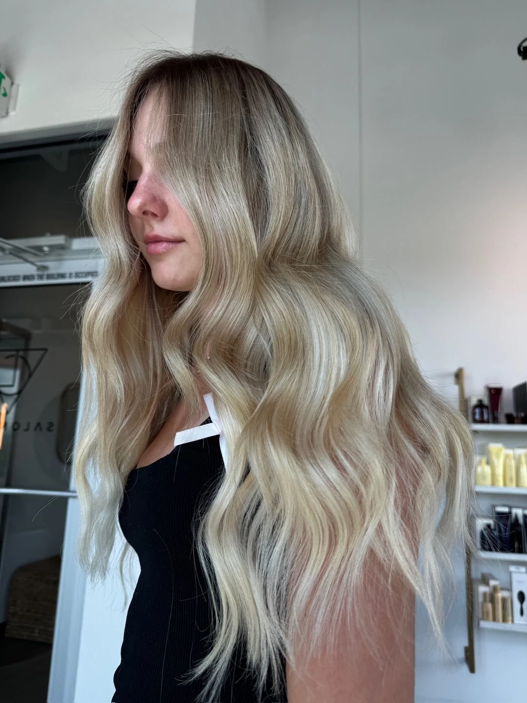 Signature blonde ❣️​​​​​​​​
Artist: Drew