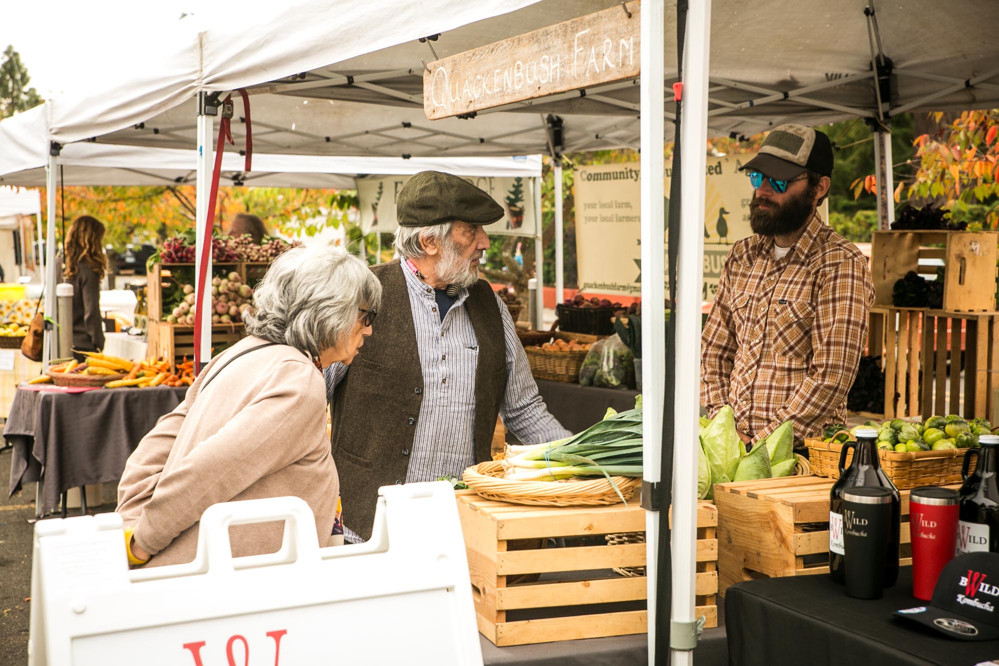 visit-sellwood-moreland-business-alliance_moreland-farmers-market-3.jpg