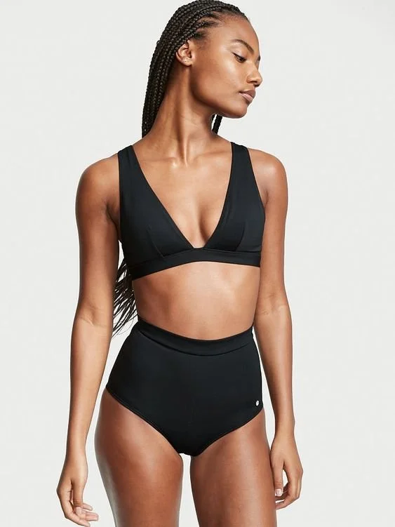 TeamVictoria-Long-Sleeve-Surf-Tee-Victoria'sSecret07.jpeg