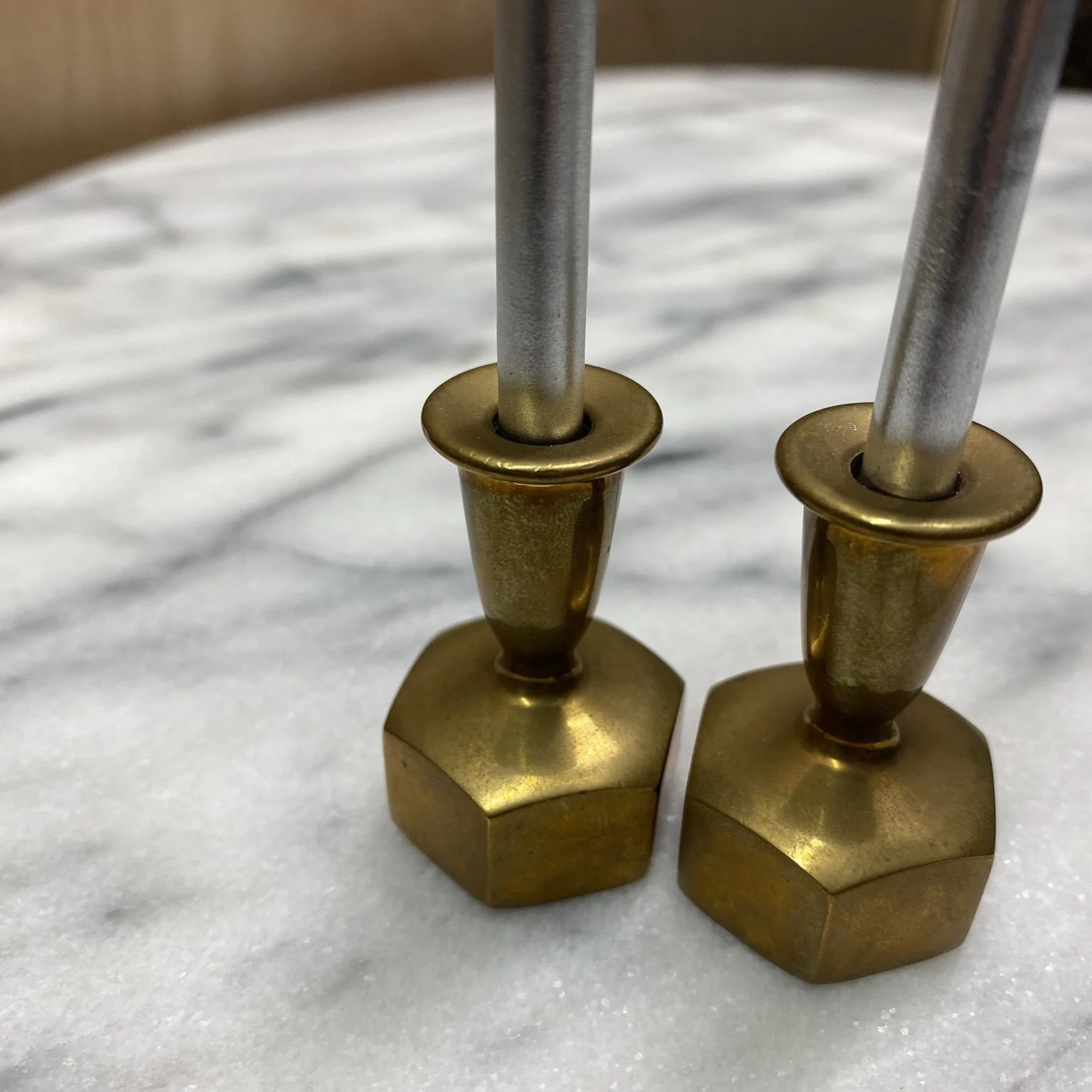 siglo-moderno-hans-agne-jakobsson-sweden-brass-candle-holders-candle-holders-6.jpg