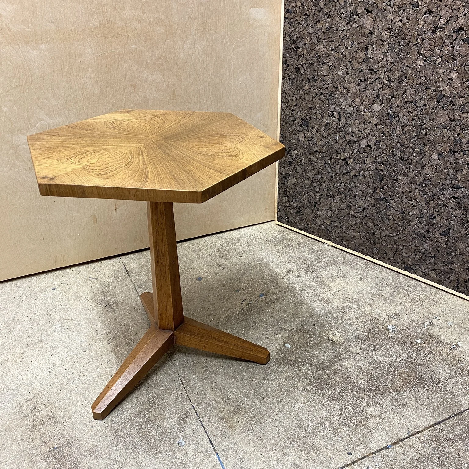 siglo-moderno-vintage-hexagon-wood-side-table-art-deco-12.jpg