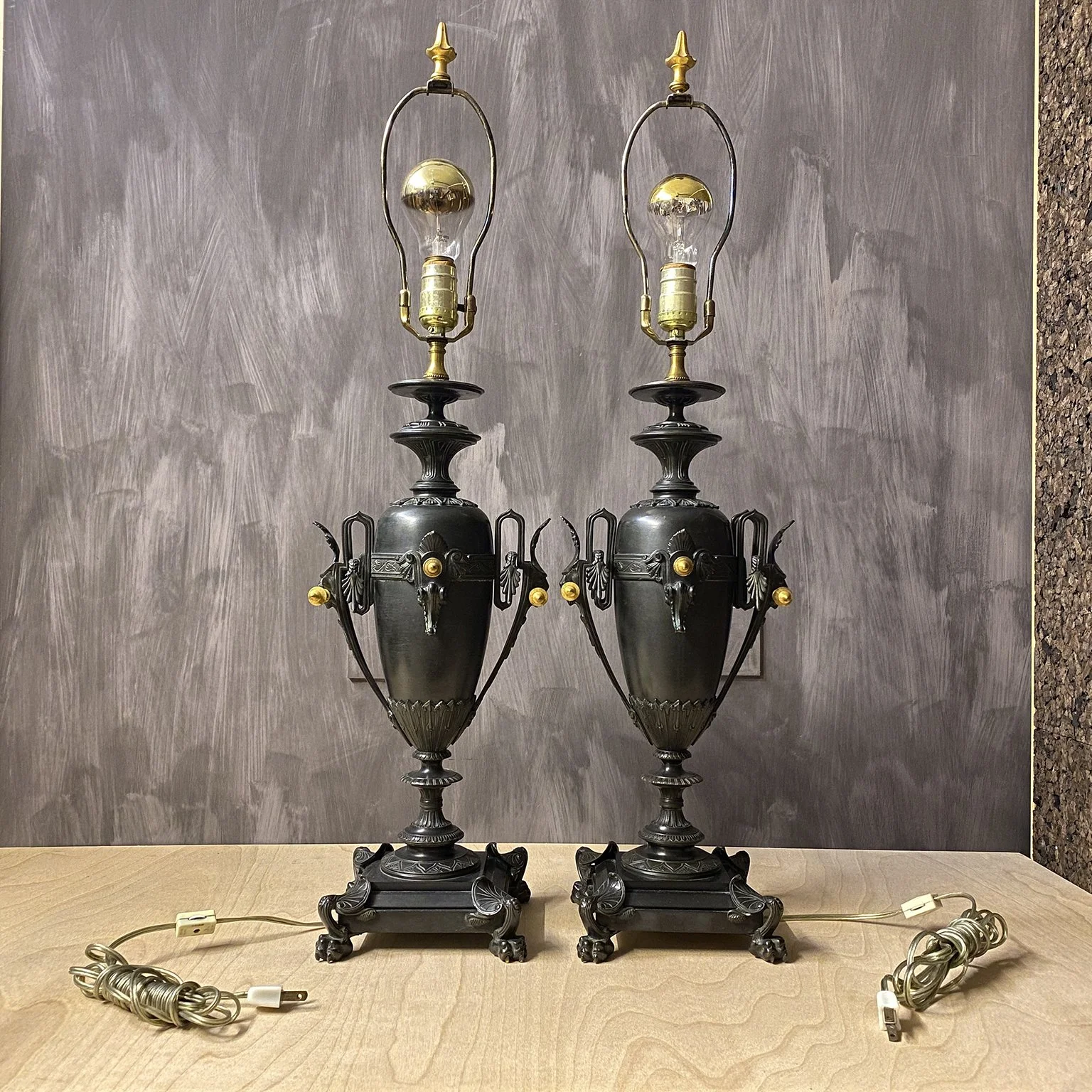 siglo-moderno-giilded-age-bronze-brass-lamp-antique-two-18.jpg