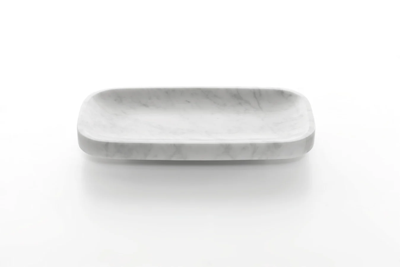 siglo-moderno-pina-irvine-white-carrara-1.jpg