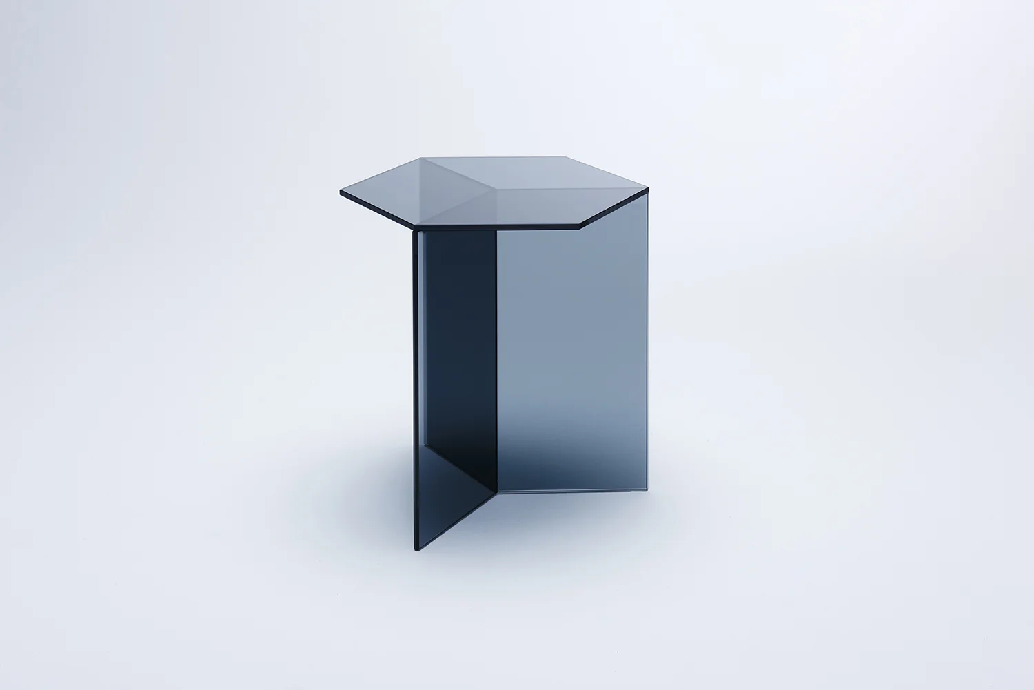 siglo_moderno_NC_PP_HR_Isom_Tall_black.jpg