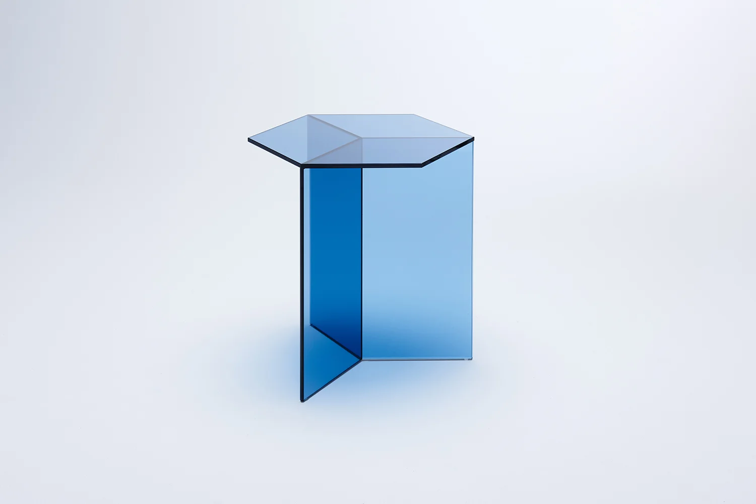 siglo_moderno_NC_PP_HR_Isom_Tall_blue.jpg