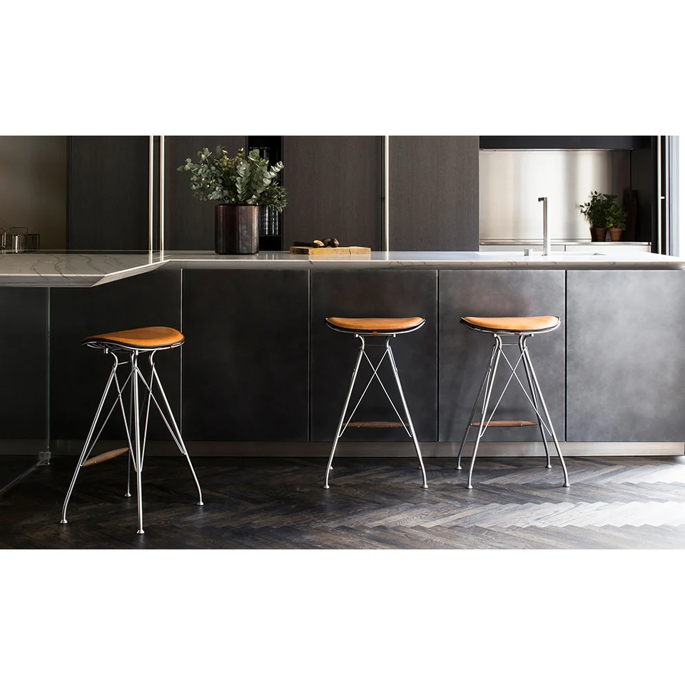 siglo-moderno-wire-overgaard-dyrman-bar-stool-8.jpg