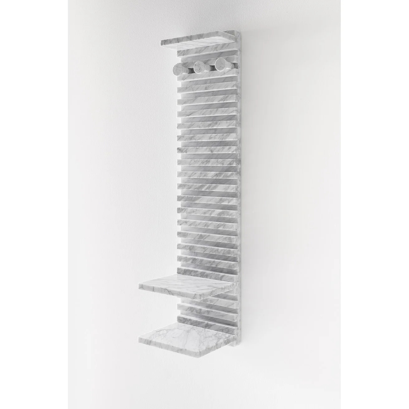 siglo-moderno-place-waredrobe-malouin-white-carrara-1.jpg