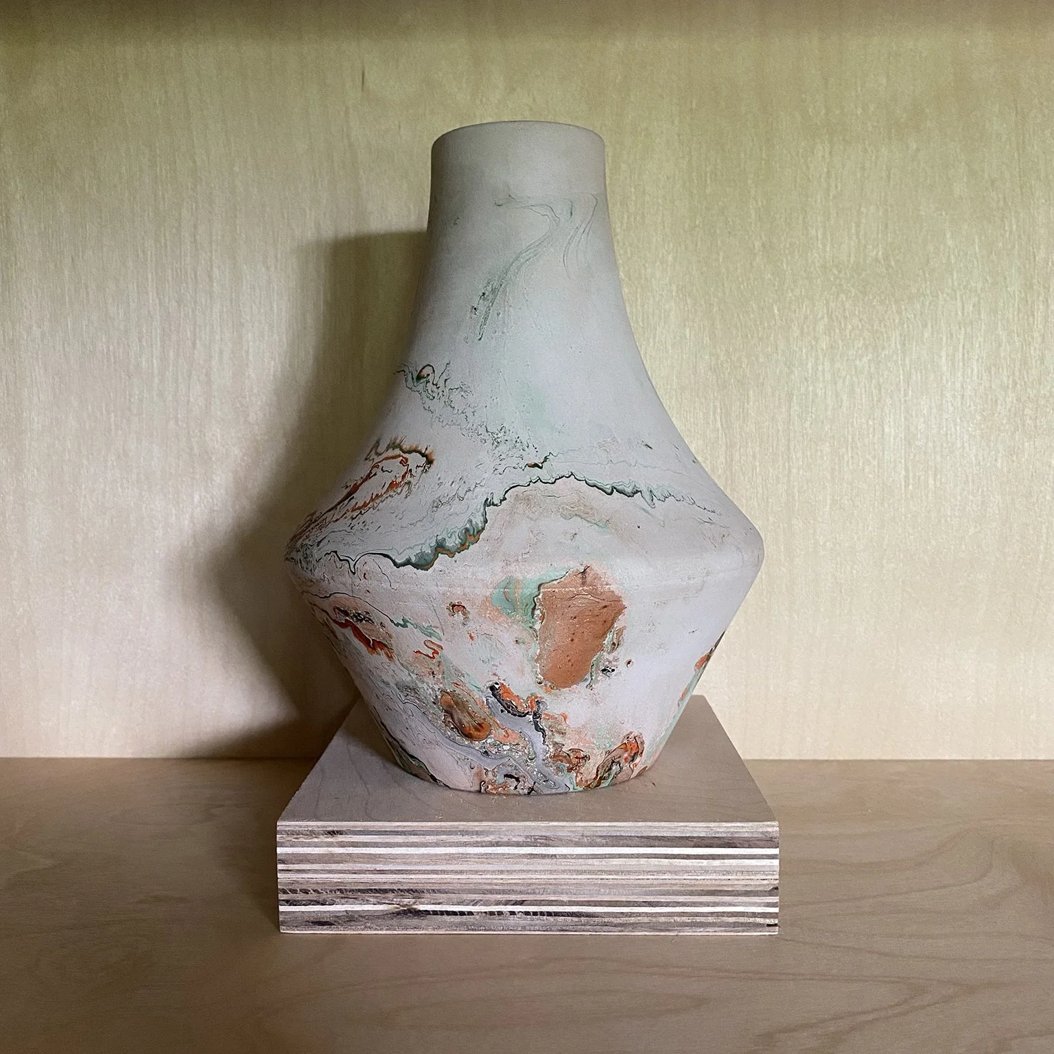 siglo-moderno-nemad-vintage-ceramic-pottery-green-orange-vase-3.jpg