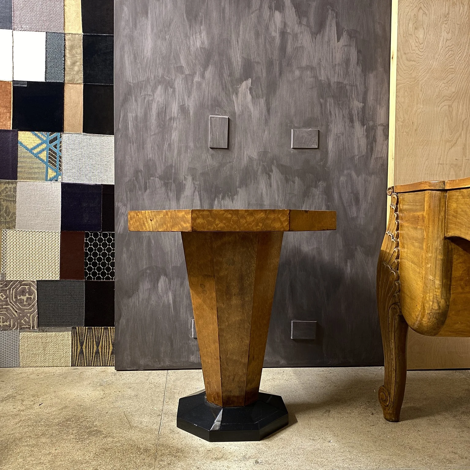 siglo-moderno-art-deco-antique-vintage-table-3.jpg