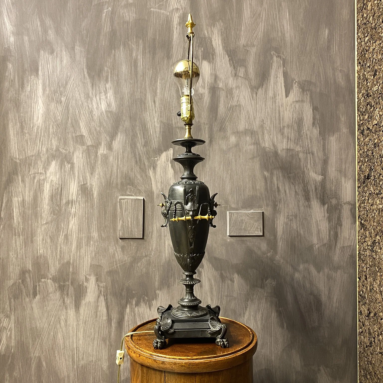 siglo-moderno-giilded-age-bronze-brass-lamp-antique-7.jpg
