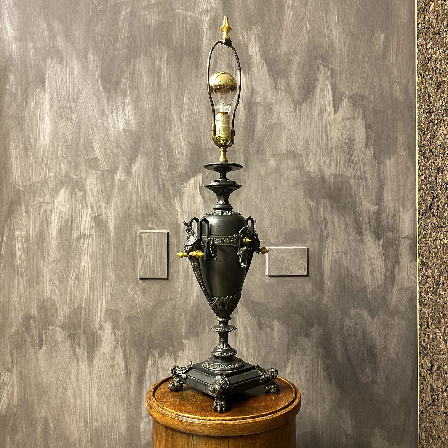 siglo-moderno-giilded-age-bronze-brass-lamp-antique-8.jpg