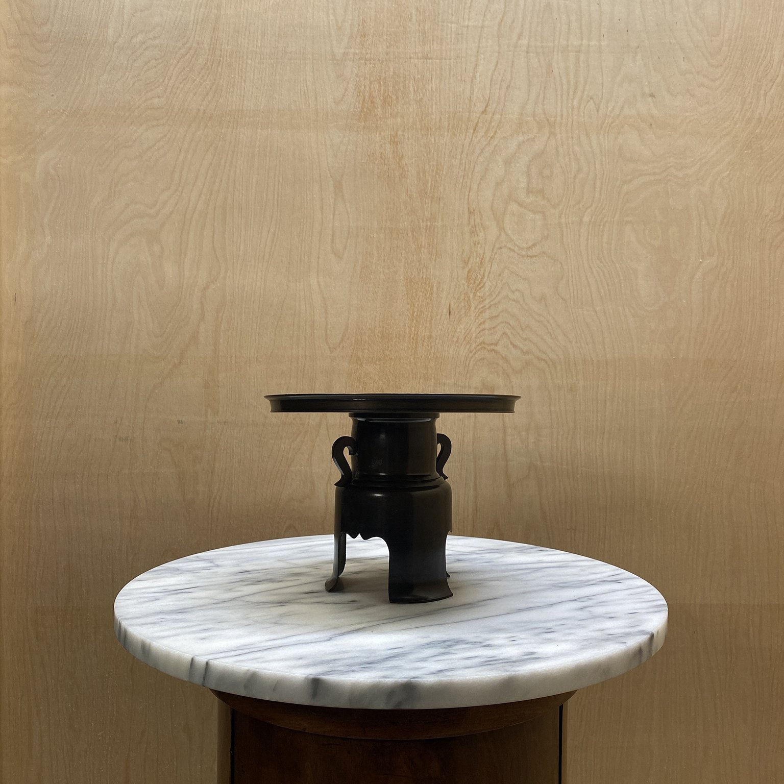 siglo-moderno-japanese-ikebana-bronze vase-5.jpg