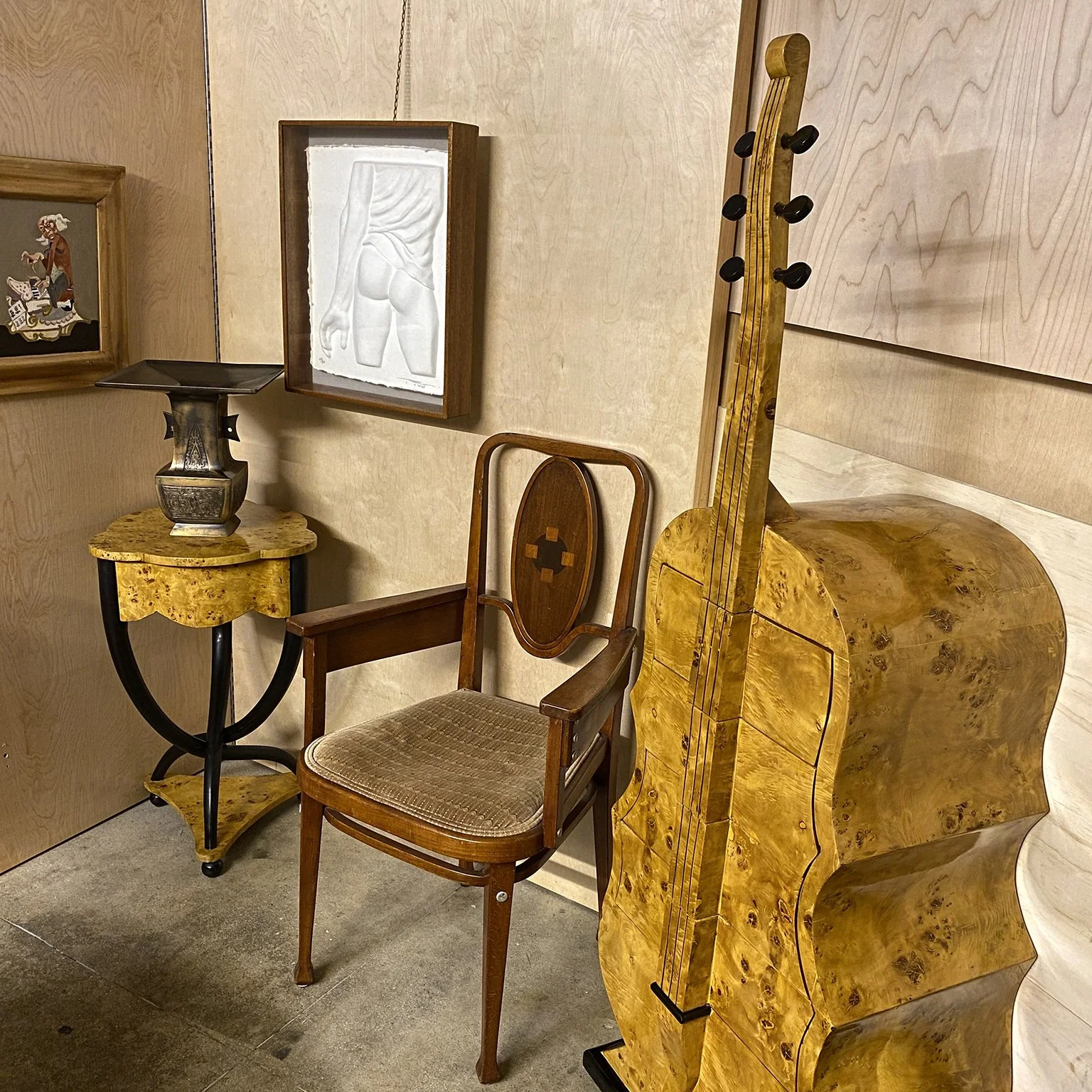 siglo-moderno-december-vintage-vignette-2025-32.jpg