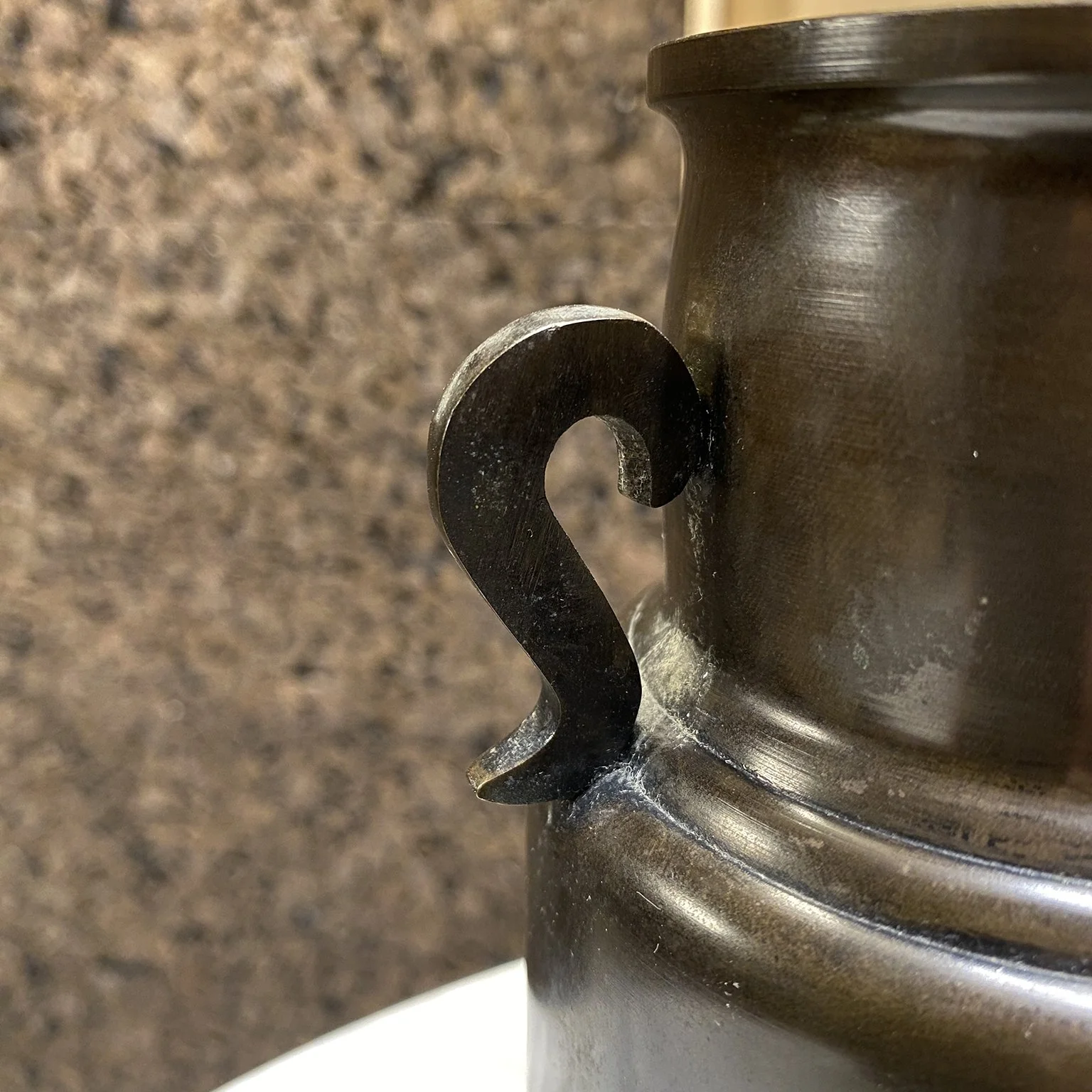 siglo-moderno-japanese-ikebana-bronze vase-17.jpg