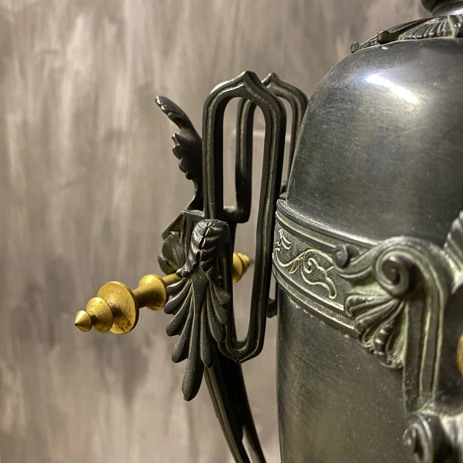 siglo-moderno-giilded-age-bronze-brass-lamp-antique-two-15.jpg