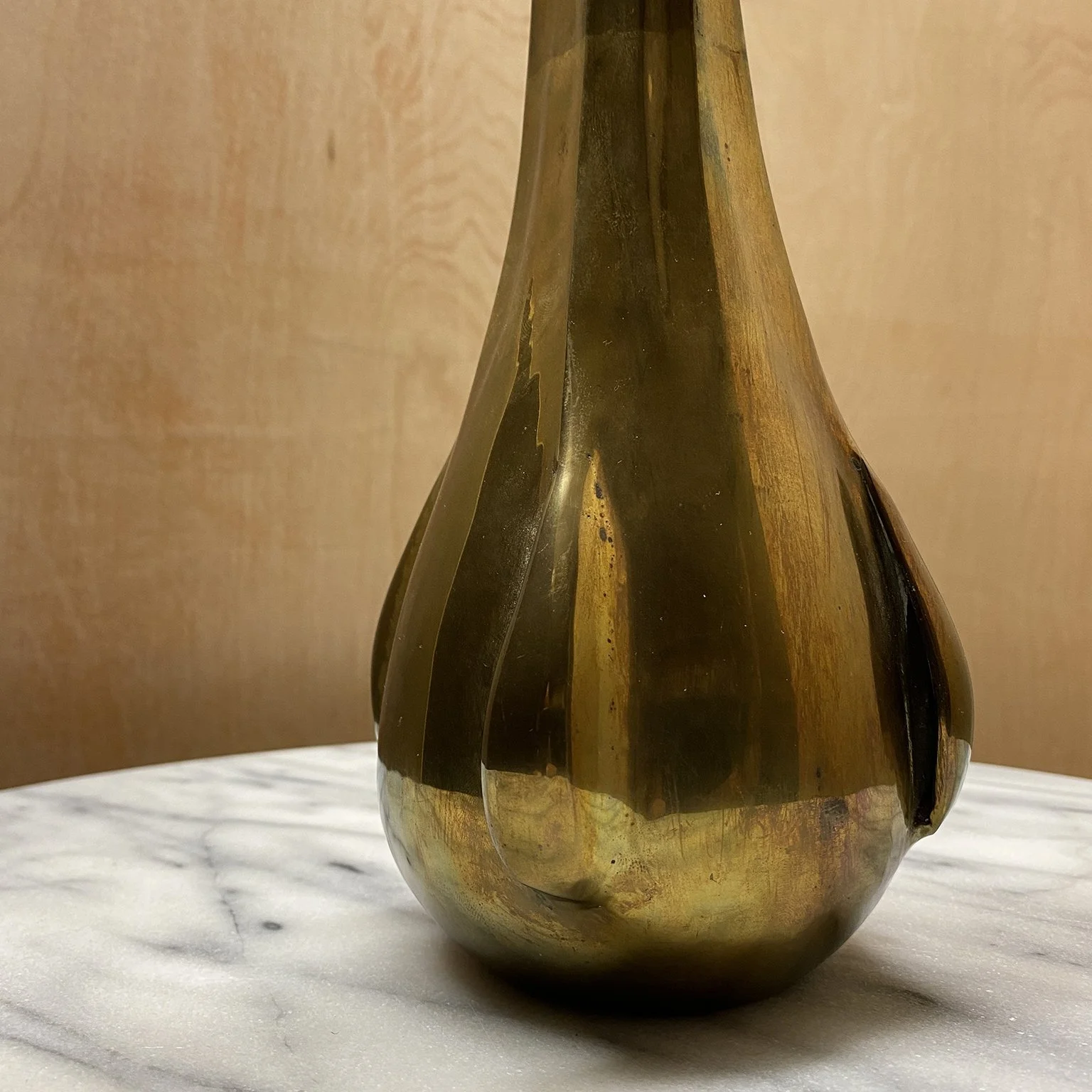 siglo-moderno-1970-vintage-brass-freeform-vase-vessel-11.jpg