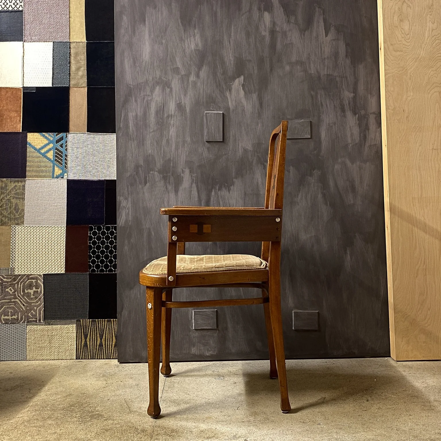 siglo-moderno-marcel-kammerer-armchair-a-austria-early-20th-century-3.jpg