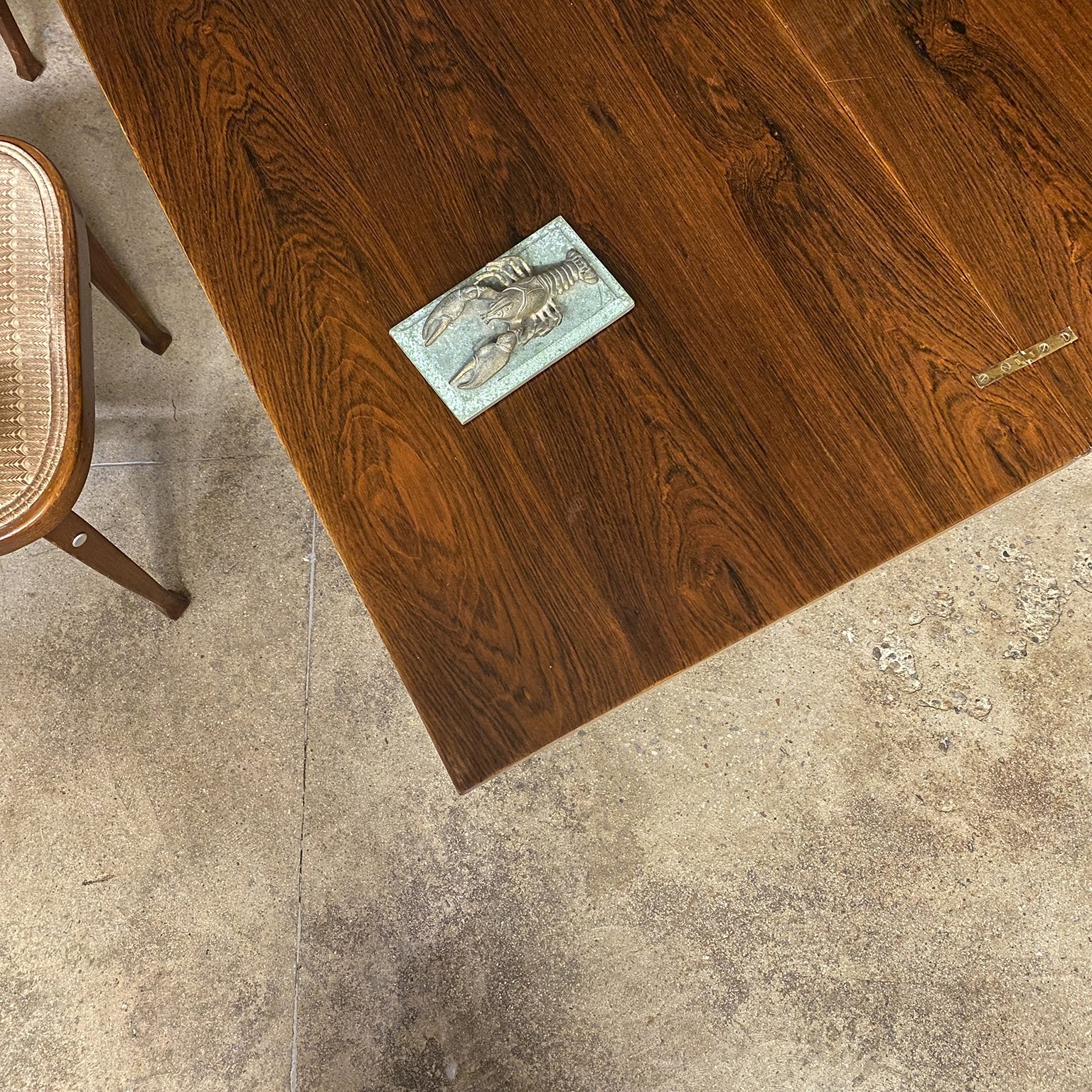 siglo-moderno-december-vintage-vignette-2025-11.jpg
