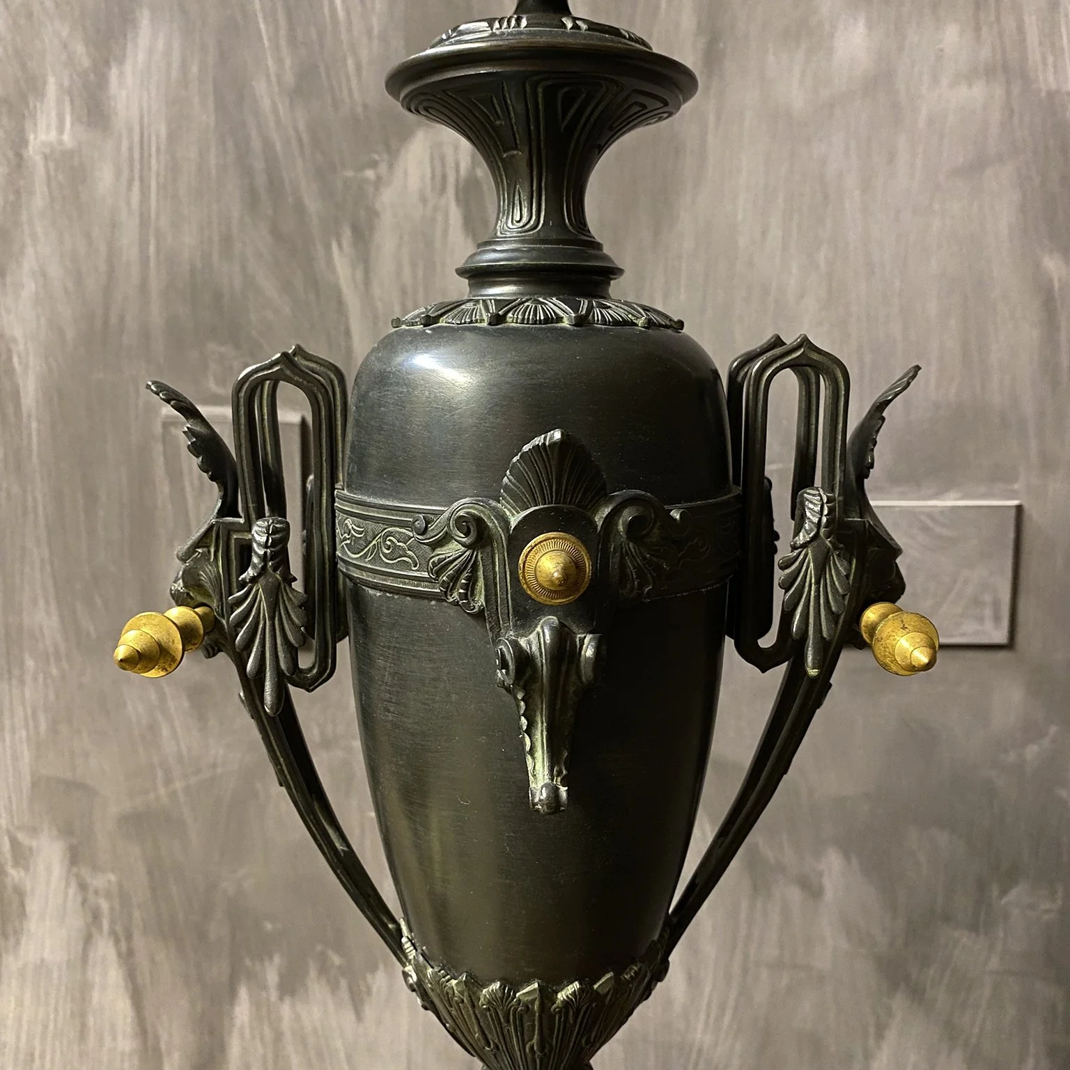 siglo-moderno-giilded-age-bronze-brass-lamp-antique-two-11.jpg