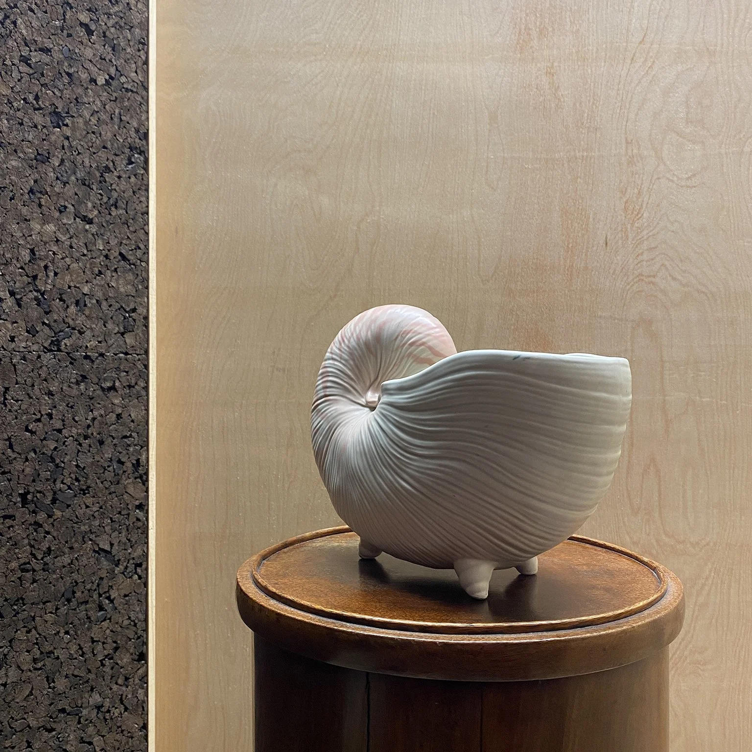 siglo-moderno-vintage-1970-shell-pot-6.jpg