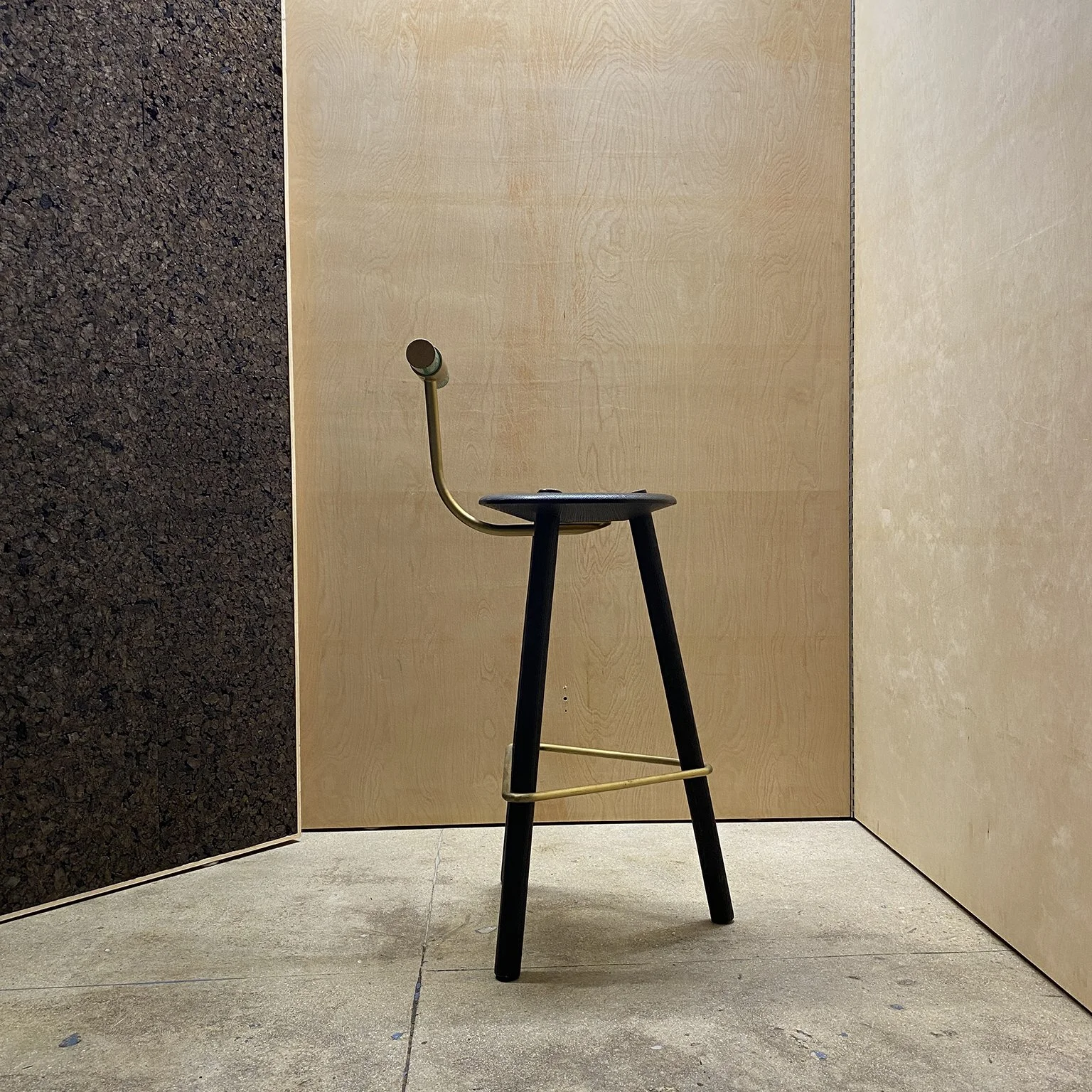 siglo-moderno-contemporary-bar-stool-new-york-8.jpg