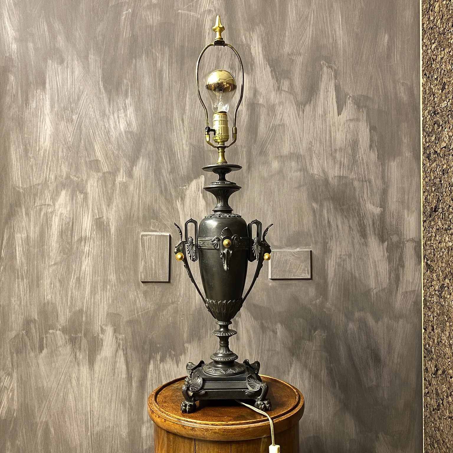 siglo-moderno-giilded-age-bronze-brass-lamp-antique-5.jpg