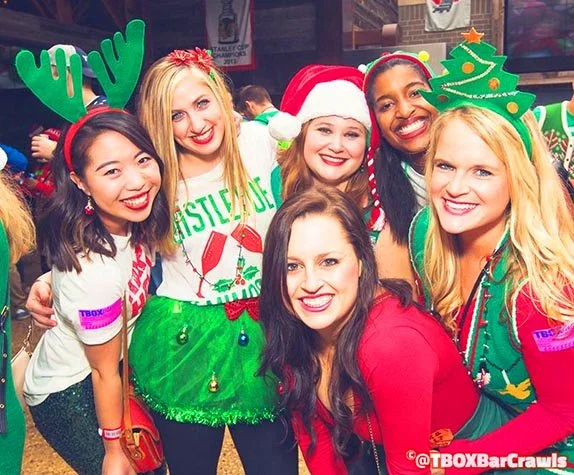 TBOX-Chicago-Bar-Crawls-574w-Front-Page-TBOX2021-12-Bars-of-Xmas-Pub-Crawl-Wrigley.jpg