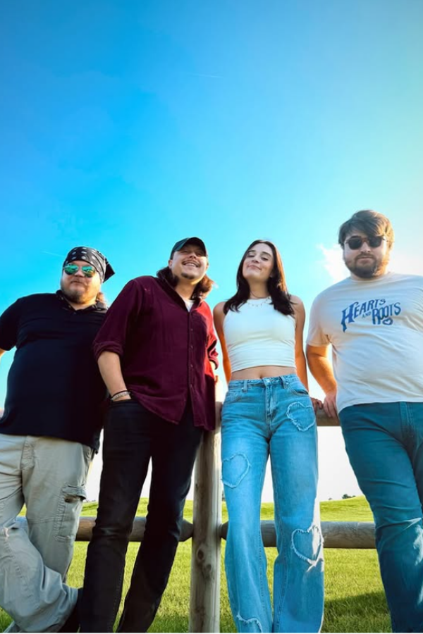 Live Music from Hearts and Boots