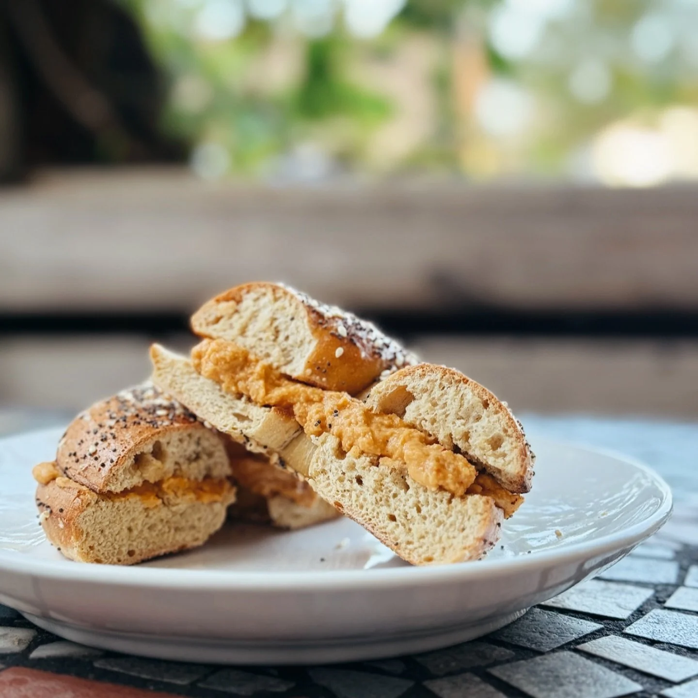 📣📣 We now have hummus! #littlebreadco