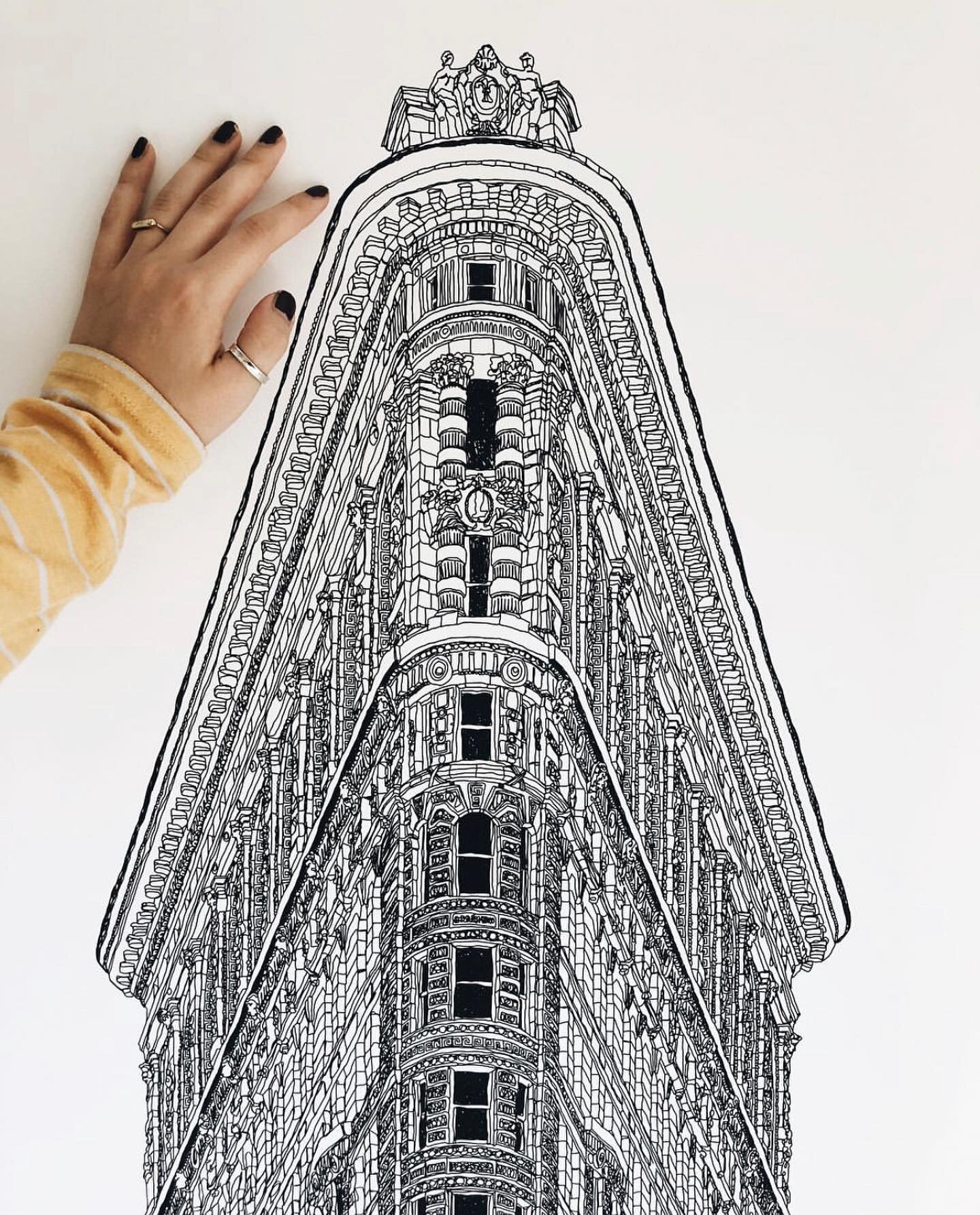 An oldie but a goodie: Flatiron. The line work on this guy took hours&hellip;My older sister just booked her trip to NYC in April and I&rsquo;m that close 🤌🏻