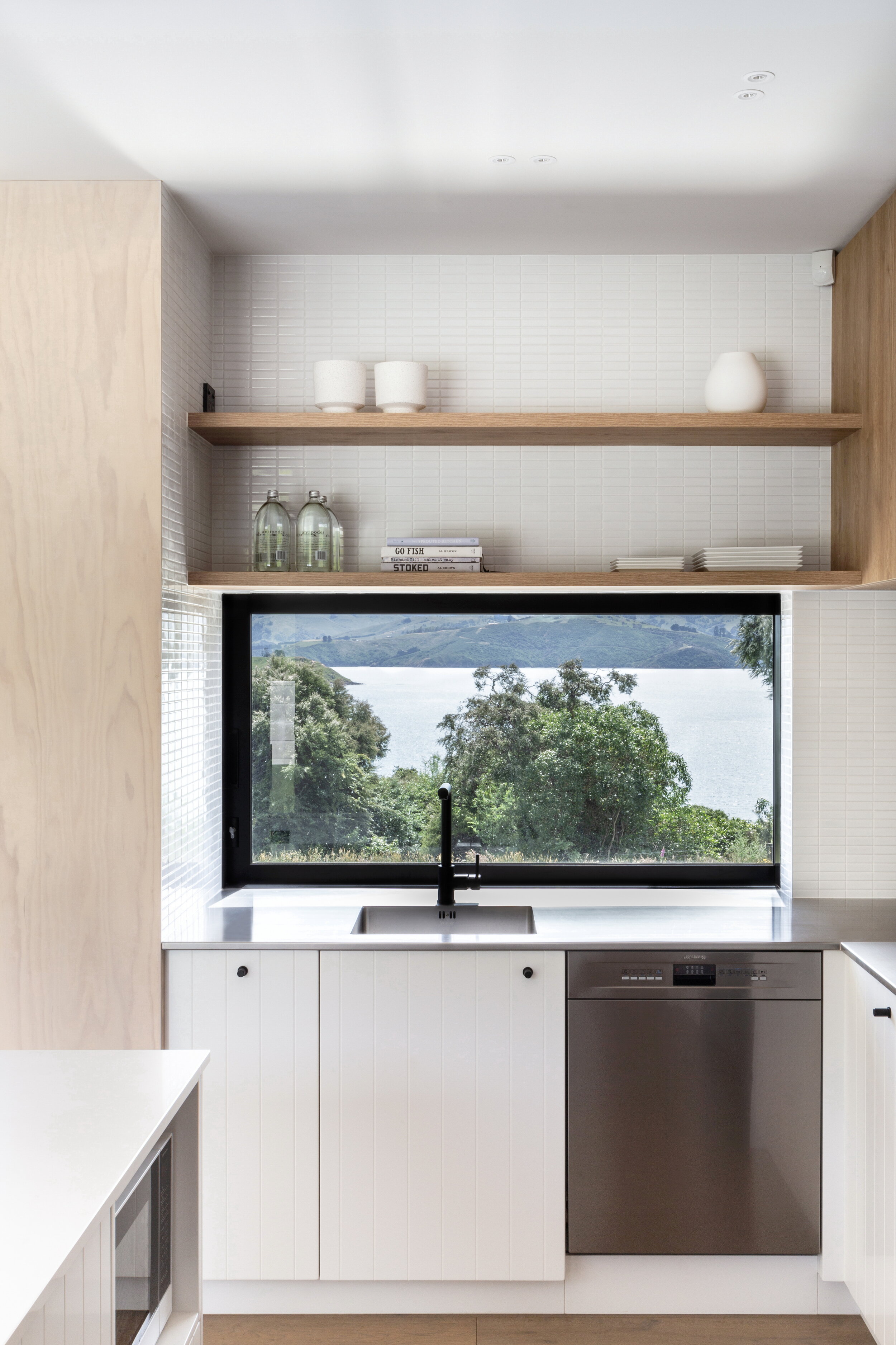 Banks Peninsula House Img.31.jpg