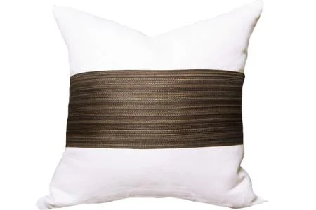 HORSE HAIR STRIPE I 68% HORSE HAIR, 32% COTTON I AVAILABLE IN SIZES 18X18, 20X20, 22X22, 24X24