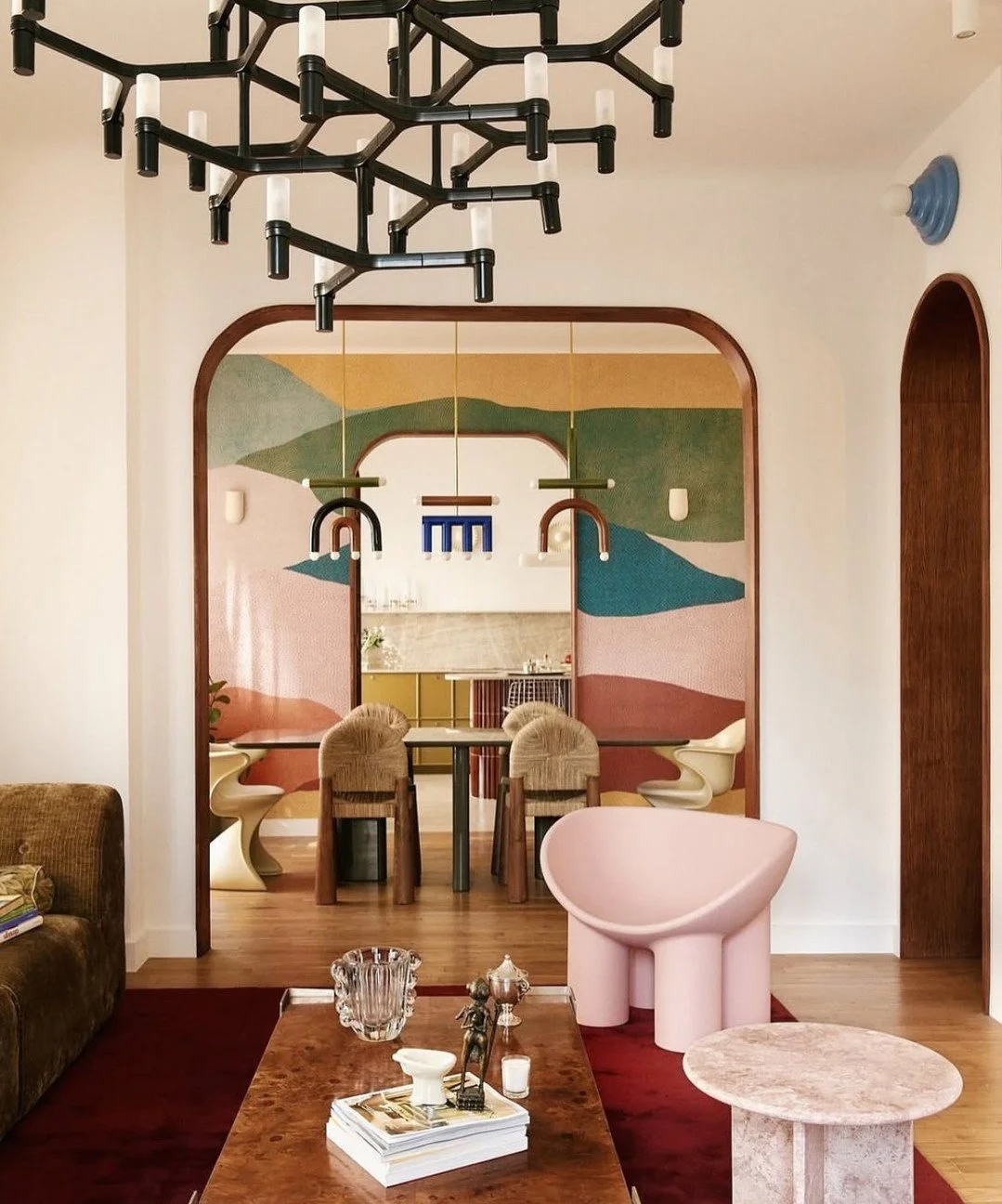 A very dreamy color palette. (Design by @andrea_de_busni, photo by @oracle_paris)  #thecravecollective #interiordesign #design #livingroom #interiors123