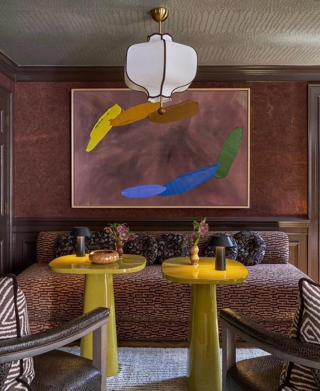 The perfect colors, textures, and patterns. (Design by @mimiandhill)  #thecravecollective #interiordesign #design #livingroom #interiors123