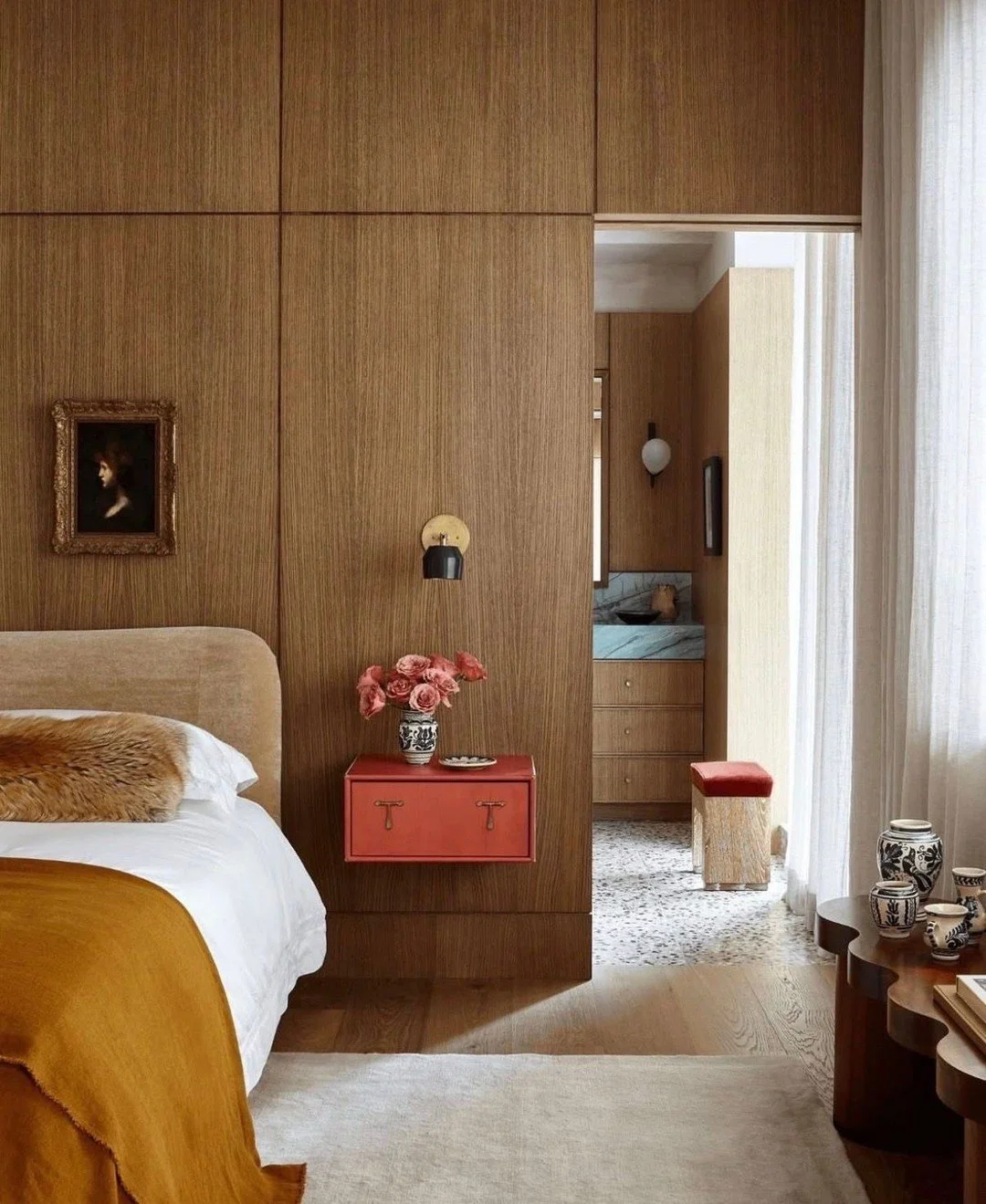 Time for a restful weekend. (Design by @benjaminvandiver, photo by @joshuamchughphotography)  #thecravecollective #interiordesign #design #masterbedroom #interiors123