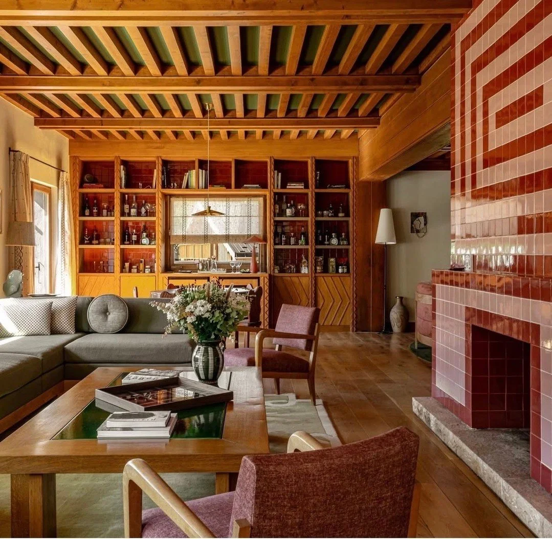 The tile fireplace is SO good! (Design by @clavesarchitecture, photo by @mister_tripper)  #thecravecollective #interiordesign #design #livingroom #interiors123