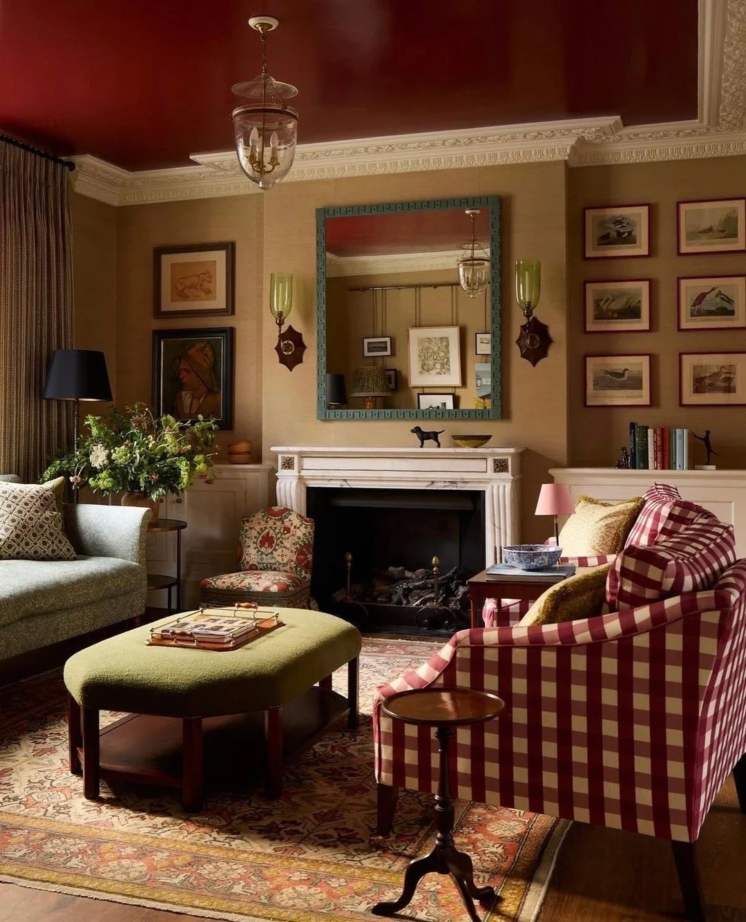 A great mix of warm and inviting colors. (Design by @emilyjanakinteriors, photo by @bob_gagovski)  #thecravecollective #interiordesign #design #livingroom #interiors123