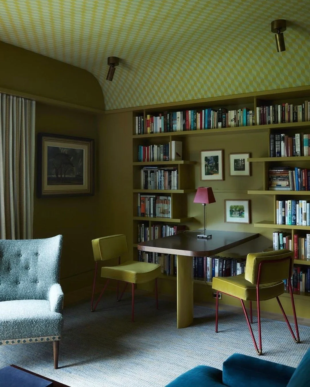 You can never go wrong with green and blue. (Design by @brookecrewinteriors, photo by @timlenzphoto)  #thecravecollective #interiordesign #design #livingroom #interiors123