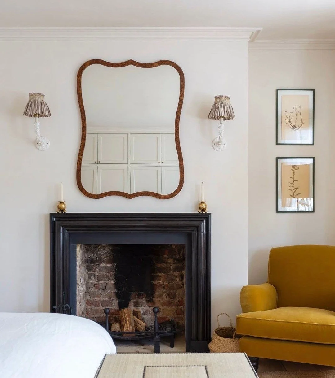 The perfect spot for reprieve. (Design by @goodboneslondon, photo by @camillawilkonsonphotographs)  #thecravecollective #interiordesign #design #masterbedroom #interiors123