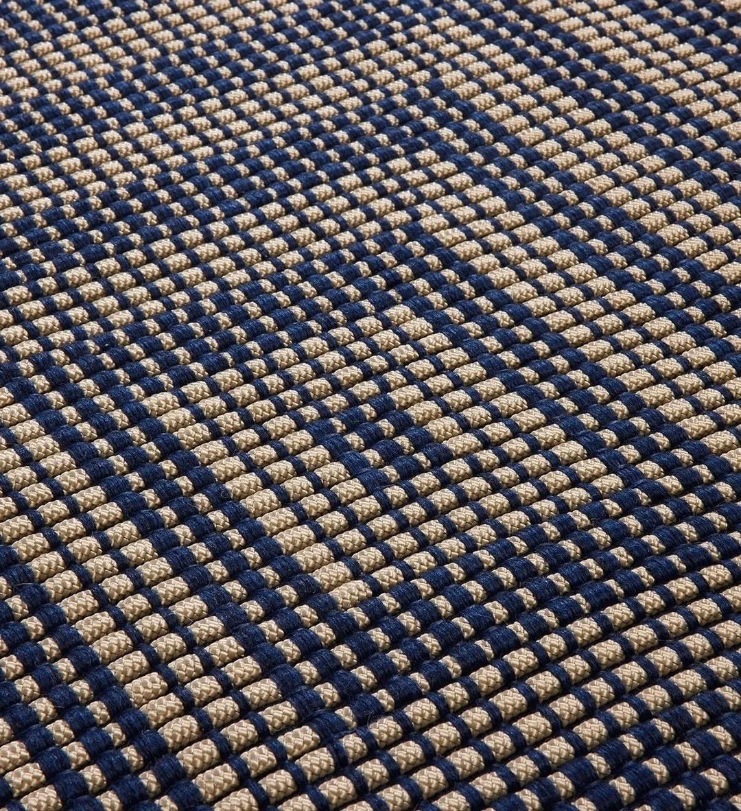 Your outdoor space deserves this. @lamanufacturecogolinofficiel&rsquo;s sailing rope rugs are handwoven on Jacquard looms &mdash; refined enough for a terrace, resilient enough for anything the elements bring. This is what craft looks like outside. #