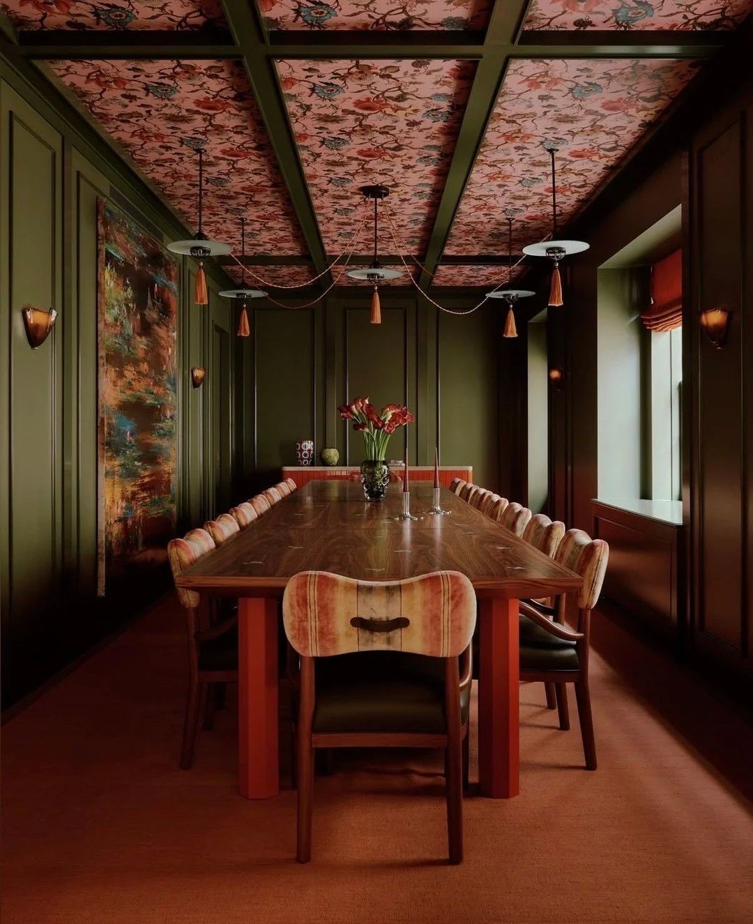 A wallpapered ceiling?! Yes please! (Design by @bosstudio, photo by @william.jess.laird)  #thecravecollective #interiordesign #design #diningroom #interiors123