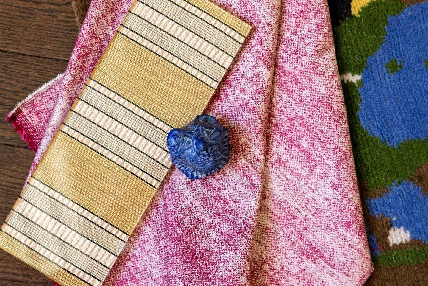 A handwoven @dougallpaulson, Erato from the Crave Collection, and a @lamanufacturecogolinofficiel rug&hellip;what could be better!  #thecravecollective #art #color #artwork #weaving