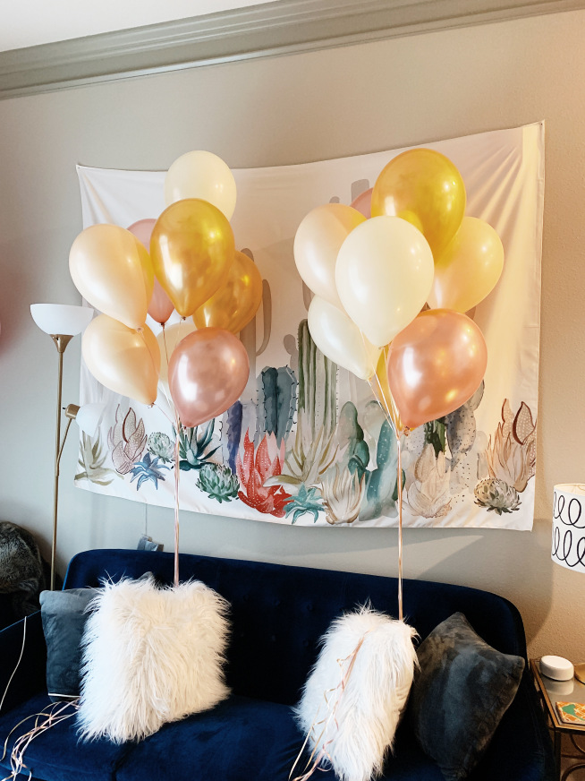 pink, white, and gold balloon