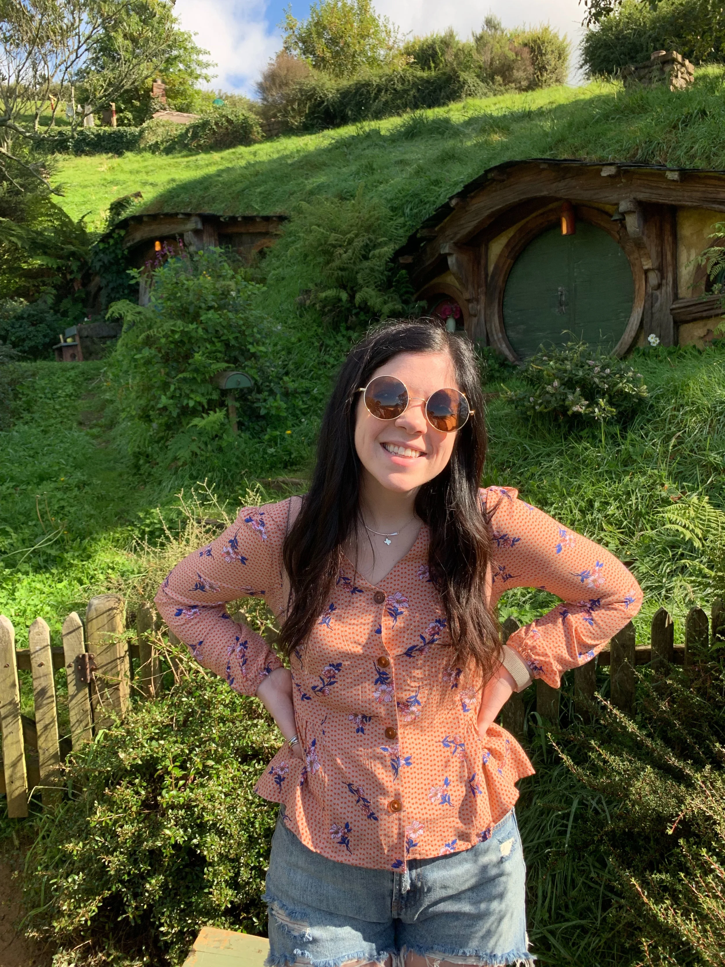 THE INSIDE SCOOP ON VISITING HOBBITON IN NEW ZEALAND