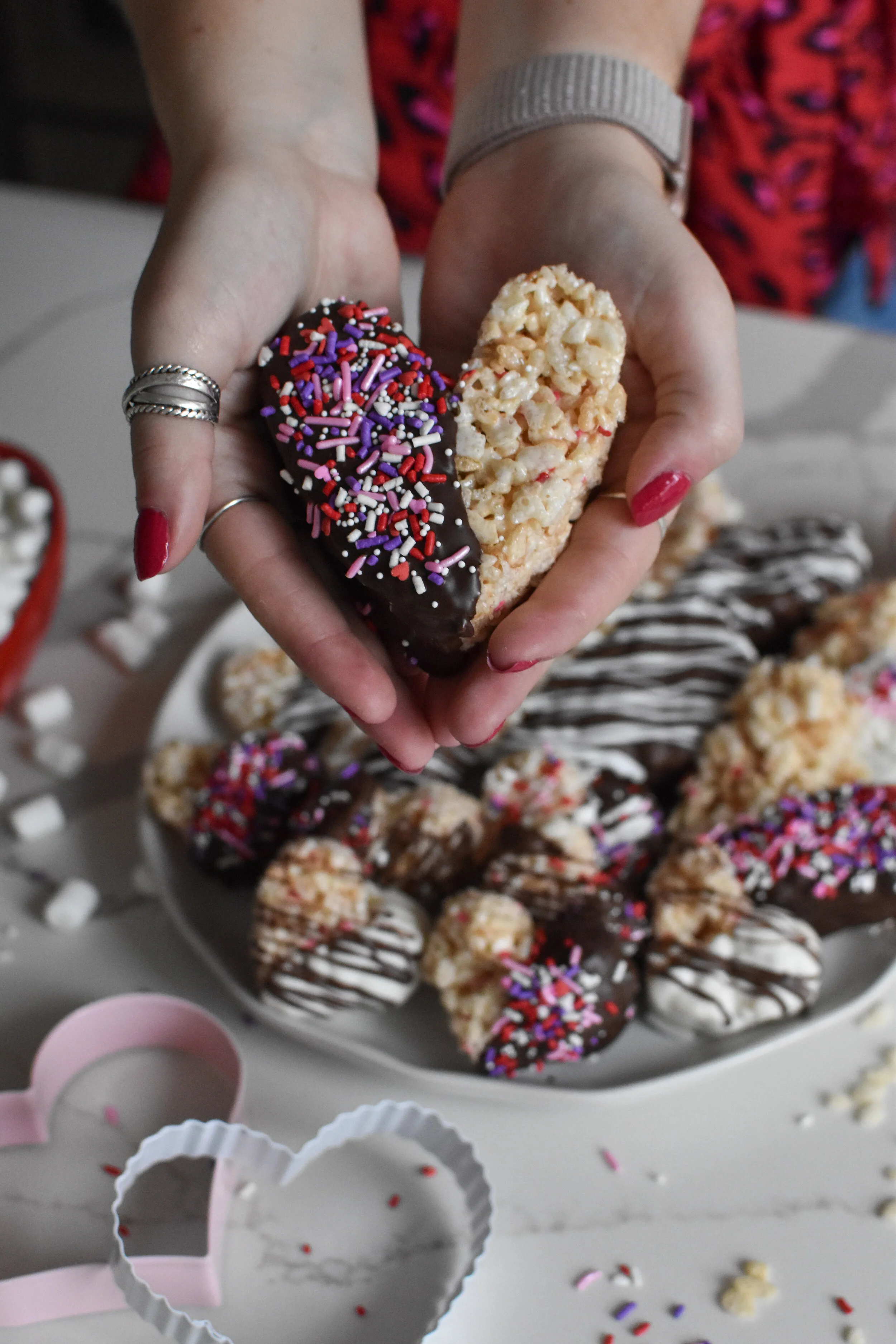 EASY HEART SHAPED RICE KRISPIE TREAT RECIPE