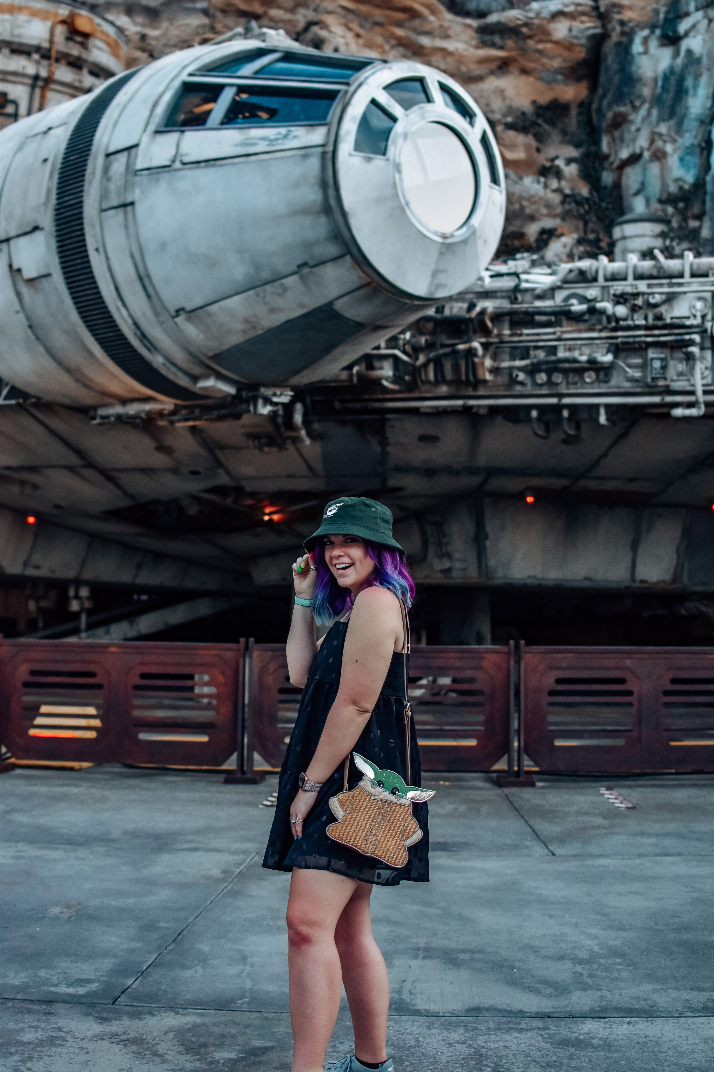 WHAT TO WEAR TO STAR WARS: GALAXY'S EDGE AT HOLLYWOOD STUDIOS