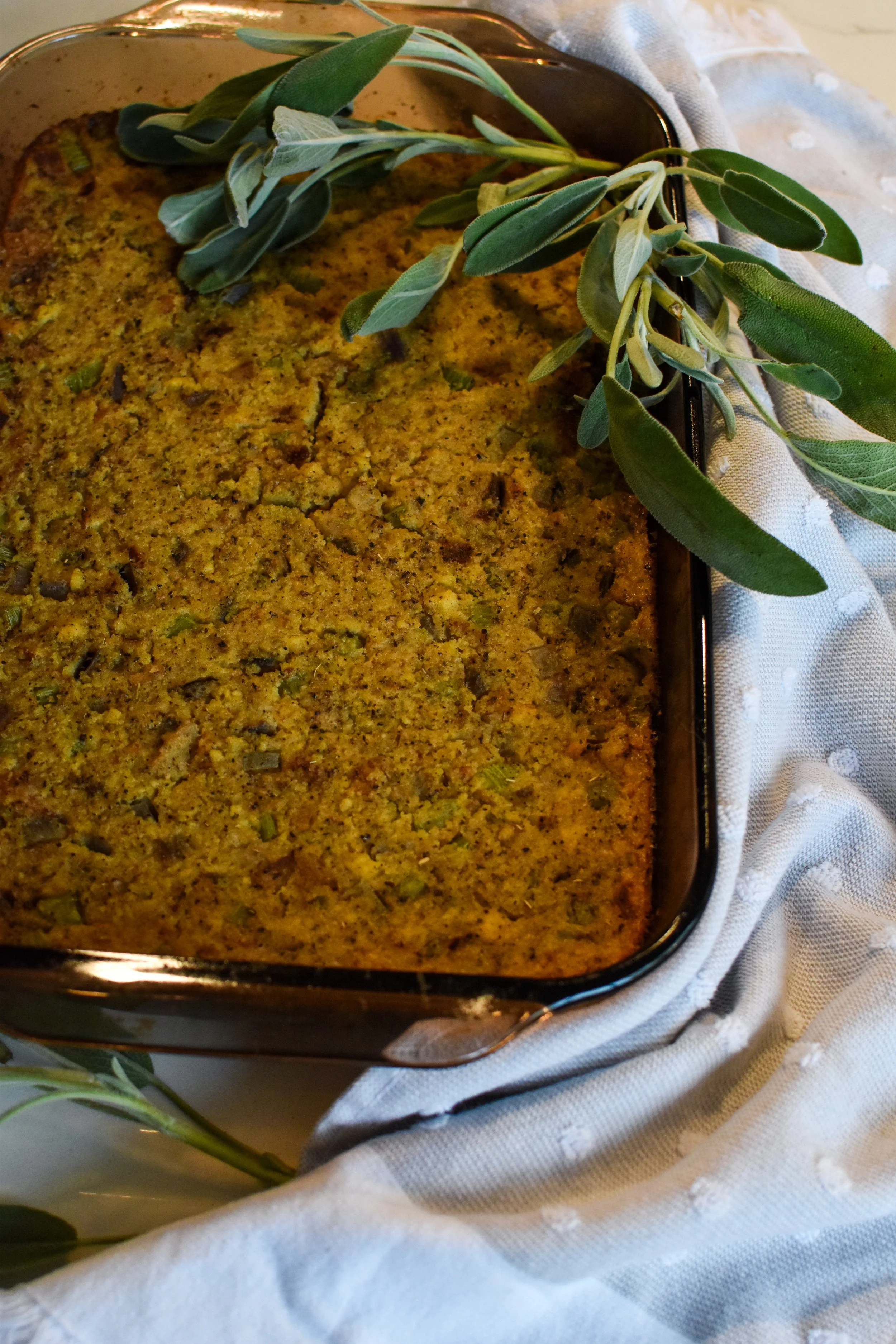 MY GRANDMA’S FAMOUS CORNBREAD DRESSING RECIPE FOR THE HOLIDAYS