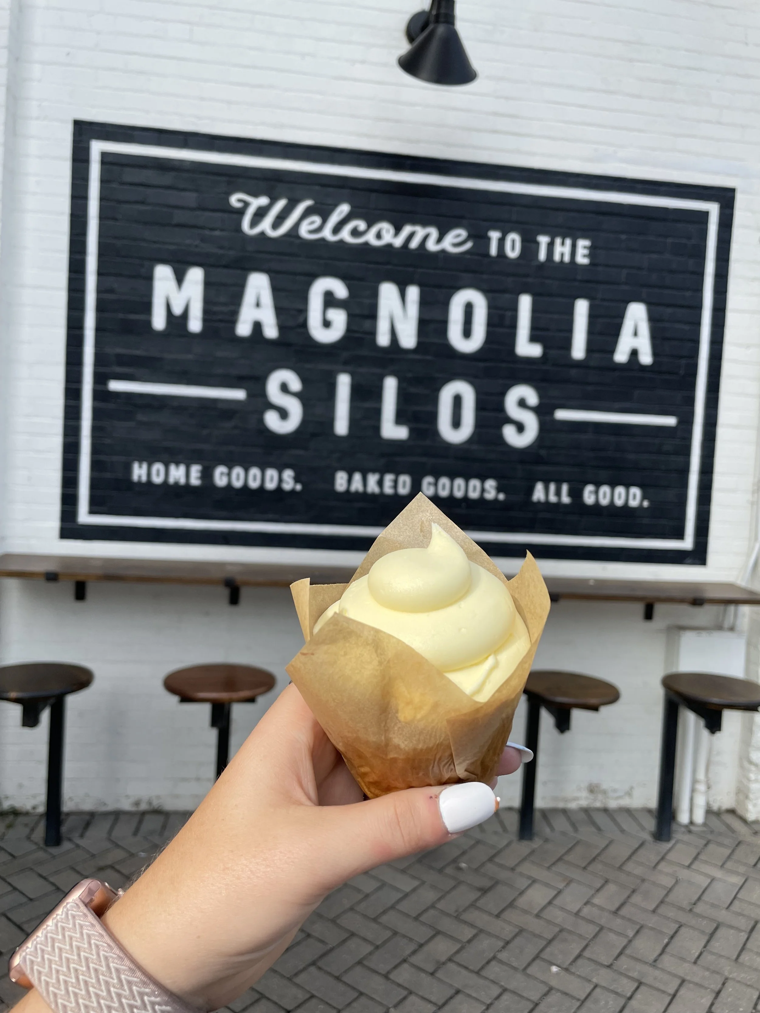 THE INSIDE SCOOP ON VISITING THE MAGNOLIA SILOS IN WACO